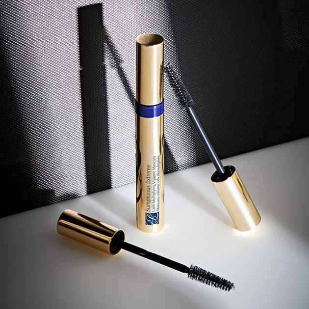 Sumptuous Extreme Lash Multiplying Volume Mascara