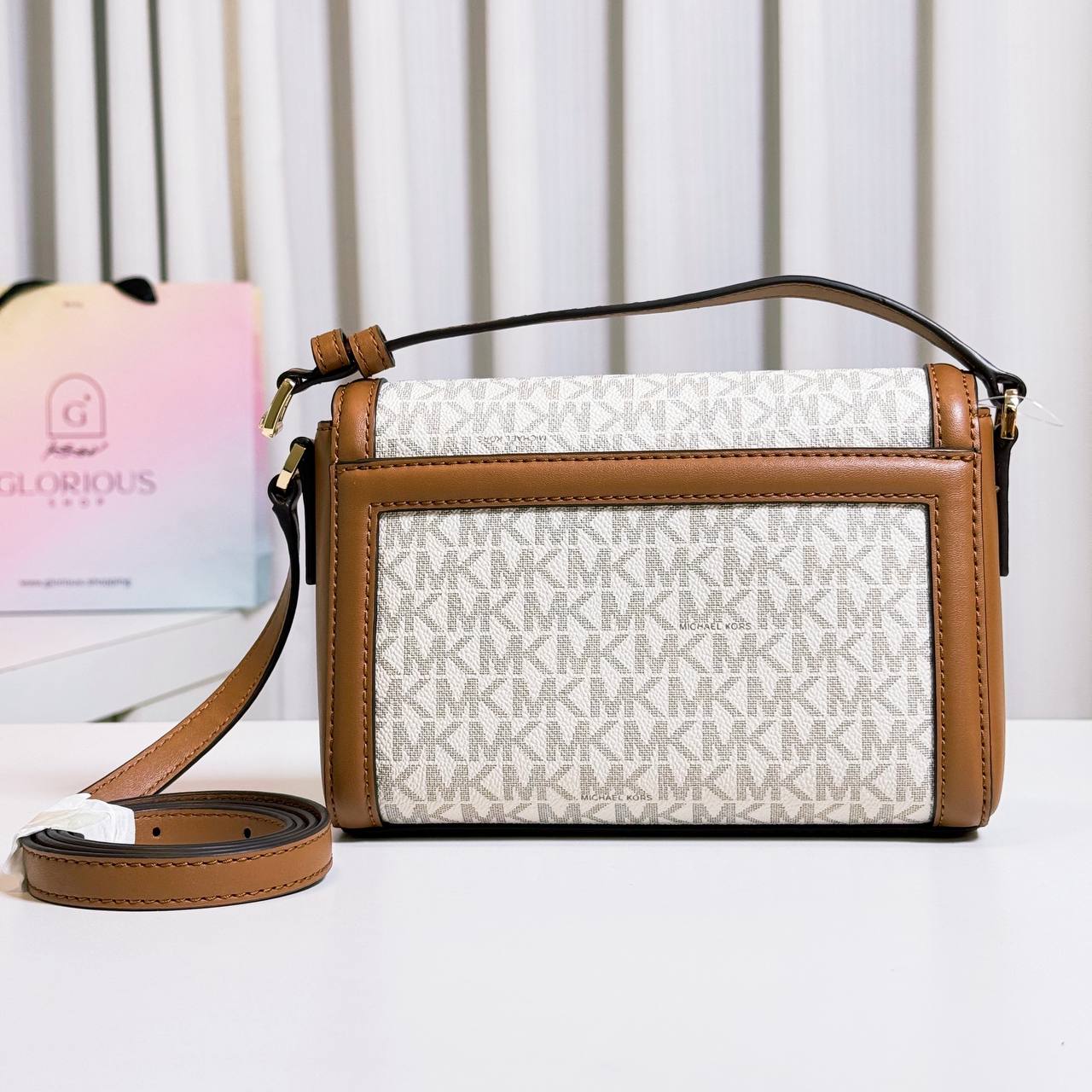 Michael Kors Freya Small Crossbody Bag • Vanilla/Acorn