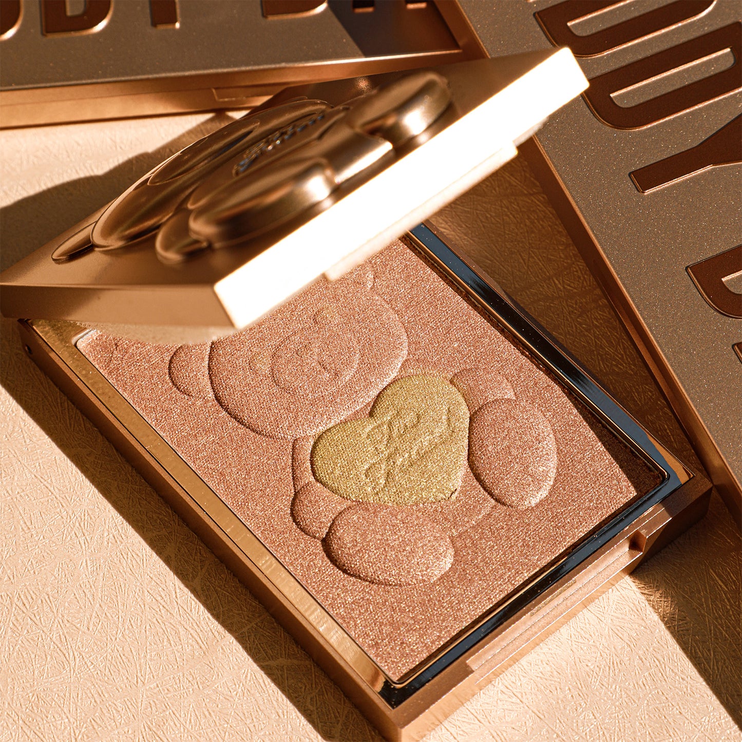 Teddy Bare Bare It All Bronzer