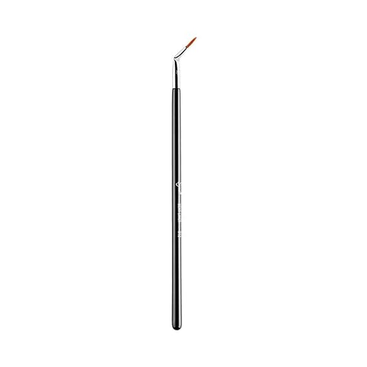 B12 Bent Liner Makeup Brush