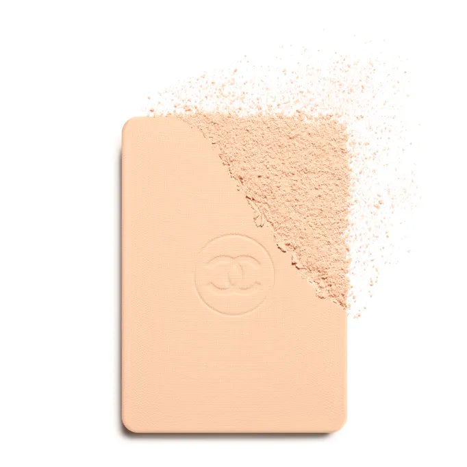 Ultrawear All-Day Comfort Flawless Finish Compact Foundation