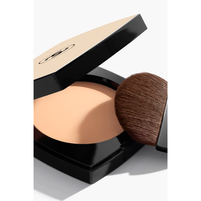 LES BEIGES Healthy Glow Sheer Powder