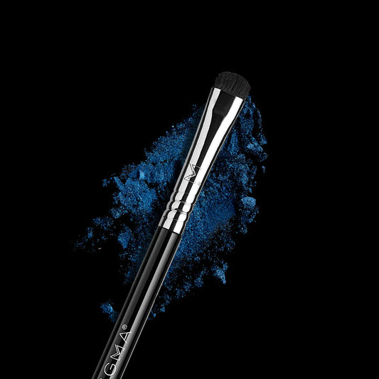 E20 SHORT SHADER BRUSH