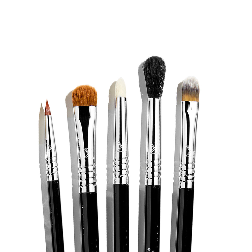 ESSENTIAL BRUSH SET