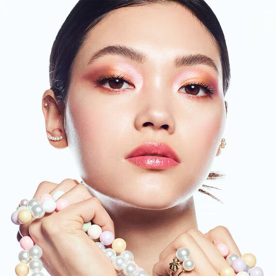 MÉTÉORITES SETTING & FINISHING PEARLS OF POWDER