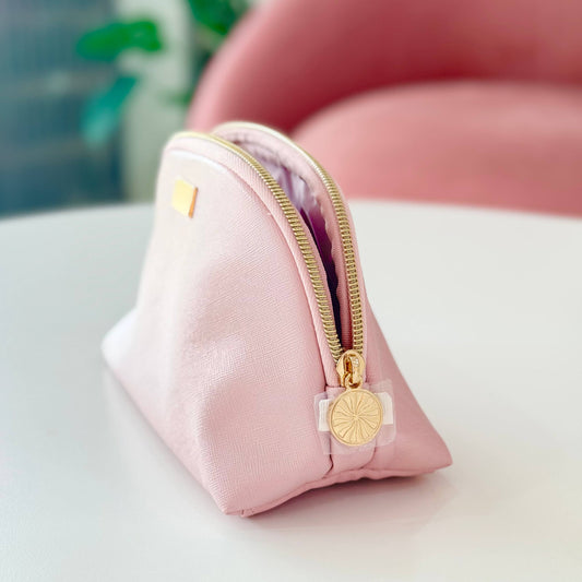 bobbi brown Chic in Pink Pouch