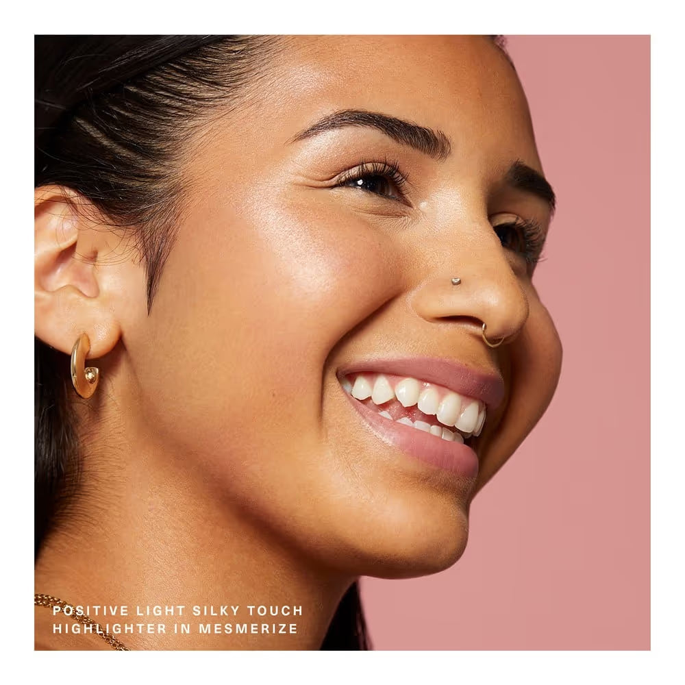 Positive Light Silky Touch Highlighter